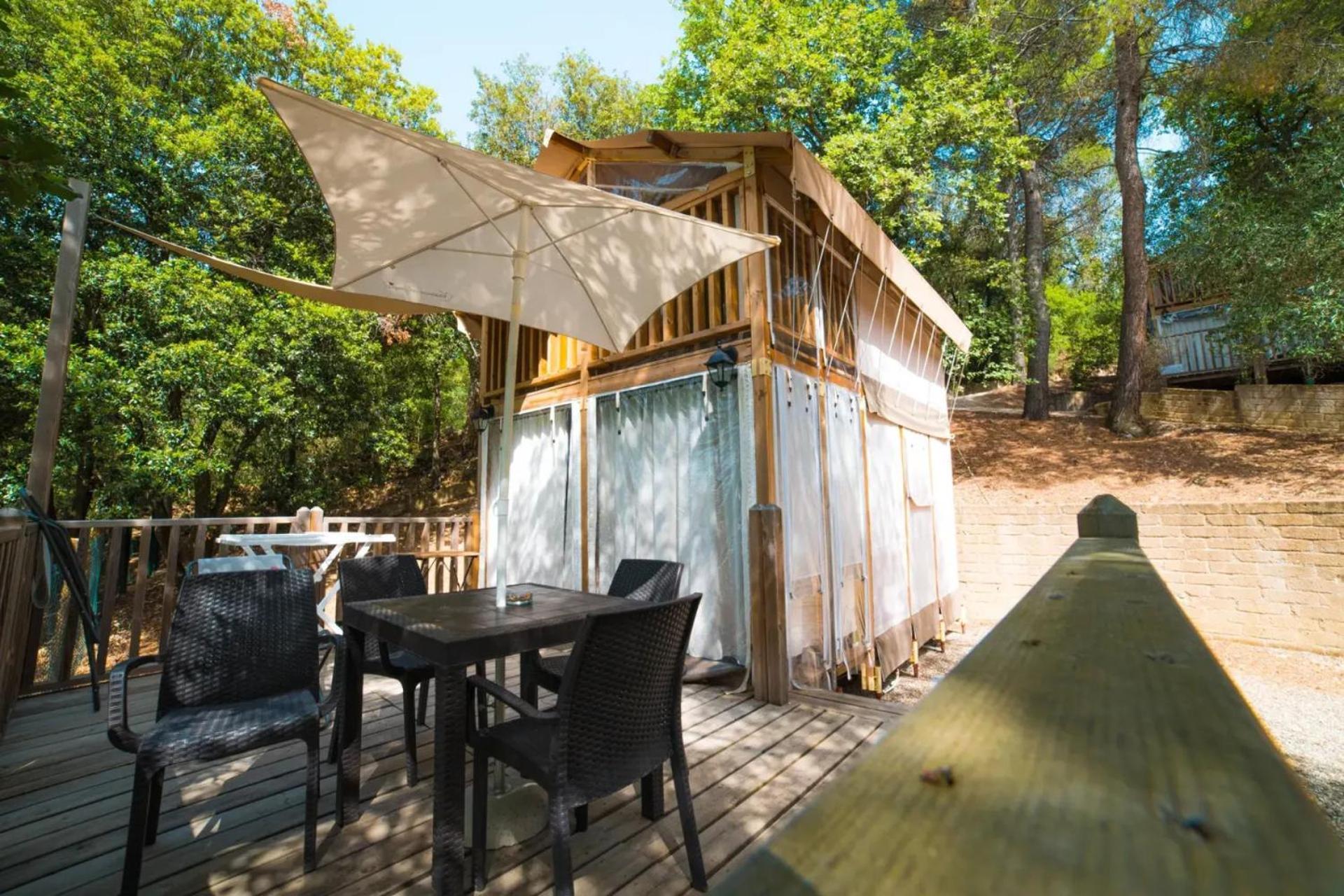 Trasimeno Glamping Resort مادجوني المظهر الخارجي الصورة