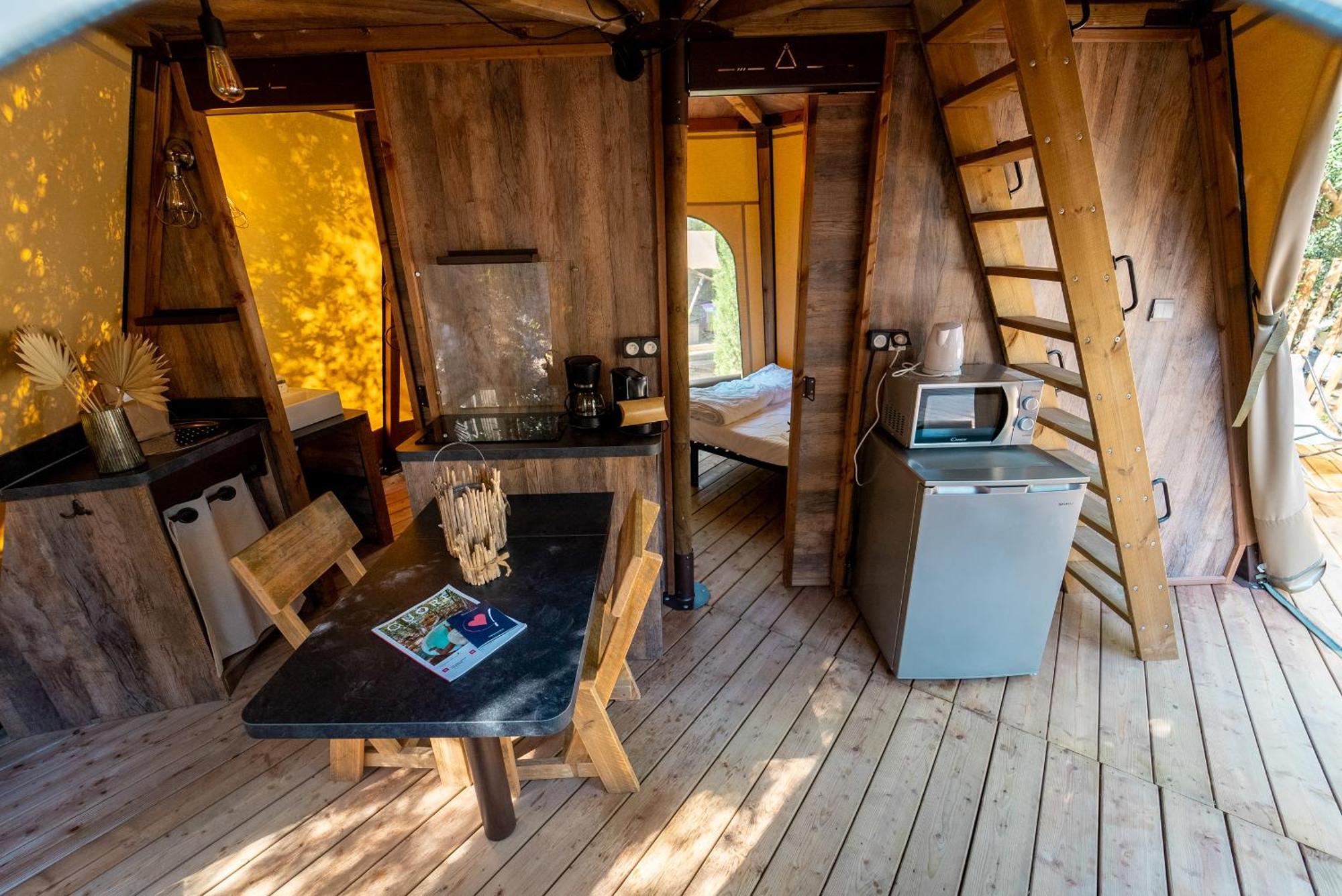 Trasimeno Glamping Resort مادجوني المظهر الخارجي الصورة